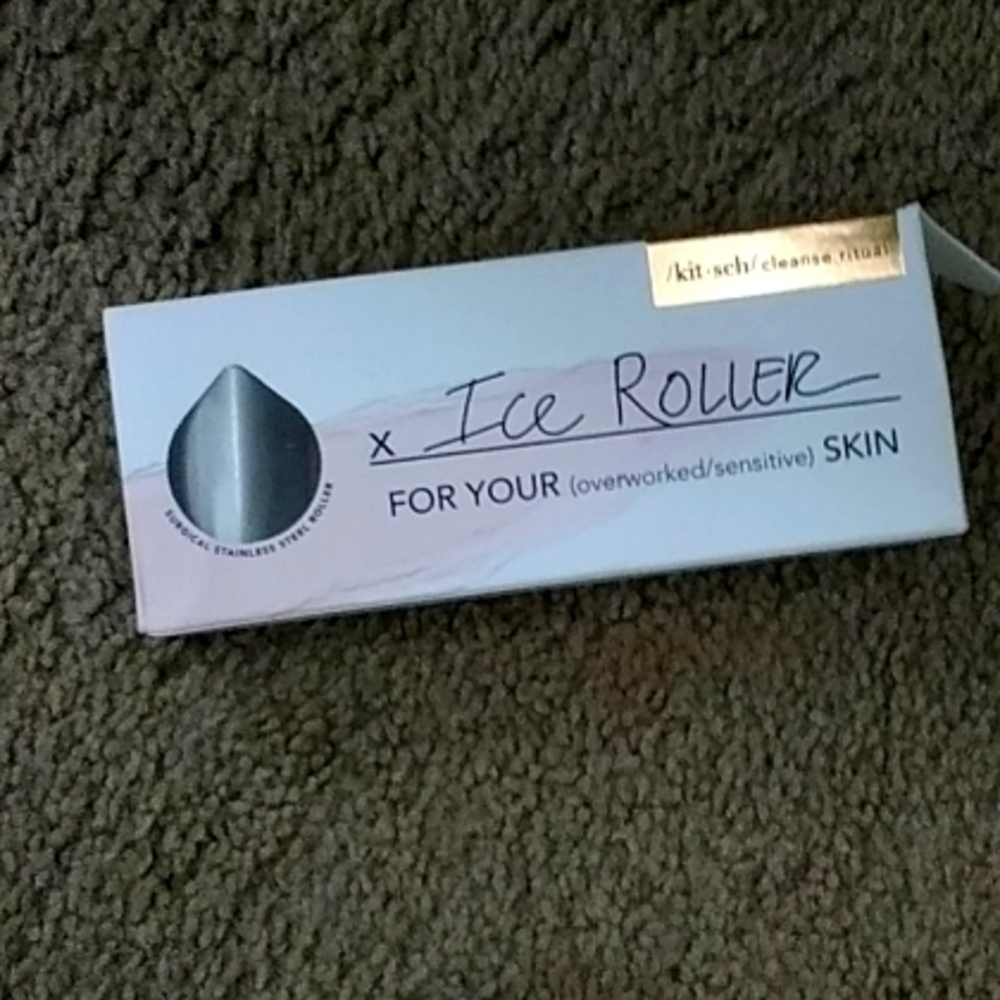 Kitsch ice roller